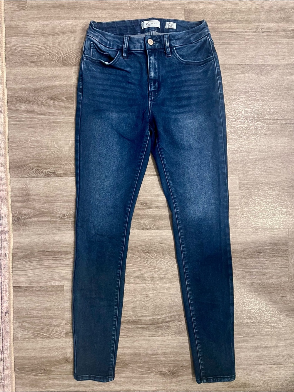 KanCan Kurvy Mid-Rise Skinny Jeans - Dark Blue Wash
